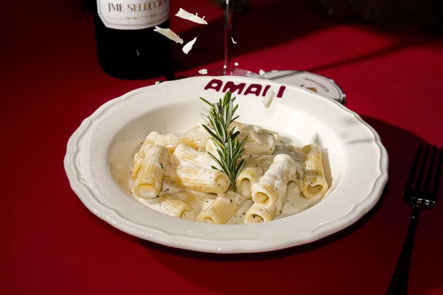 Rigatoni cuatro quesos